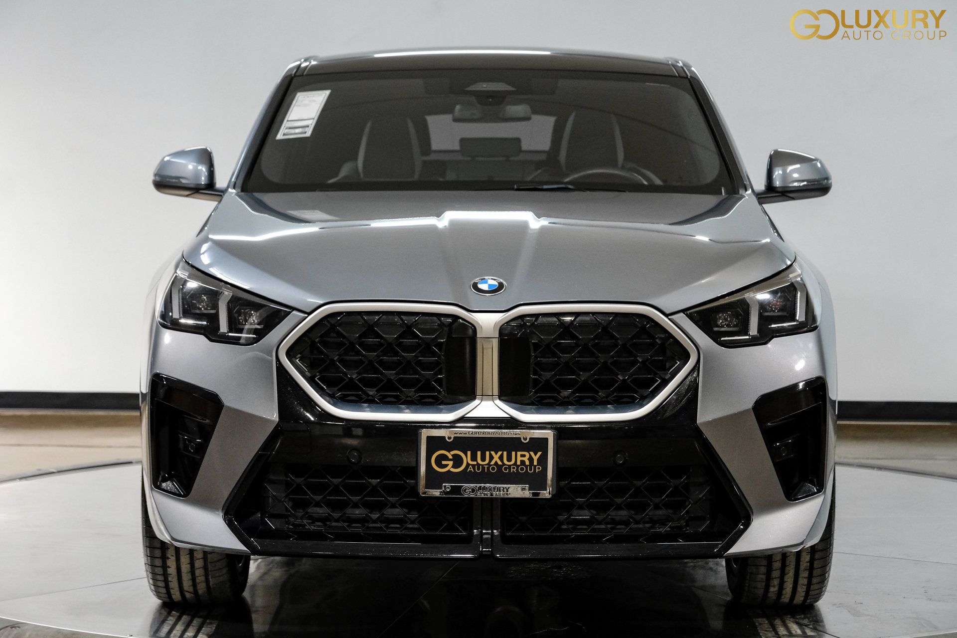 Used 2026 BMW X2 xDrive28i AWD/4WD image 7