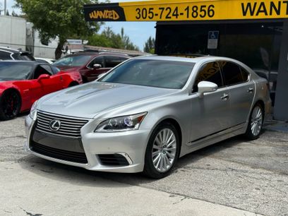 Used 2013 Lexus LS 460 w/ Comfort Pkg