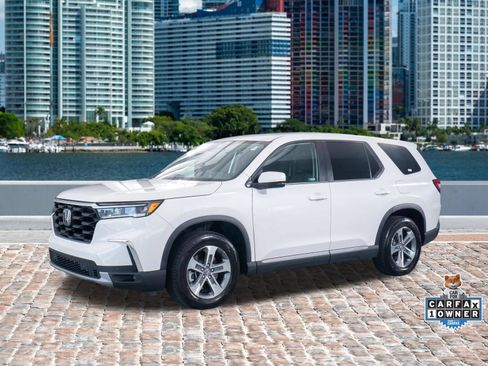 Used 2025 Honda Pilot EX-L image 1