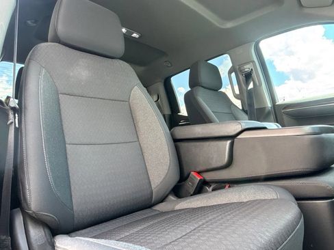 Used 2023 Chevrolet Silverado 1500 LT AWD/4WD image 26