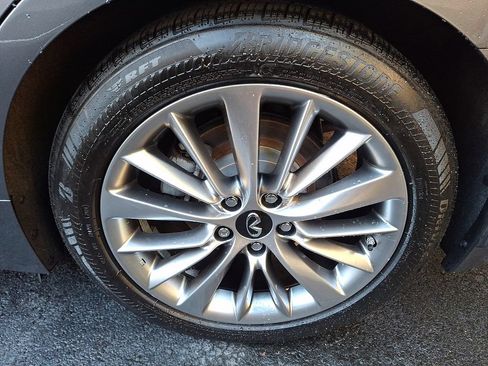 Used 2022 INFINITI Q50 Luxe w/ Cargo Package AWD/4WD image 6