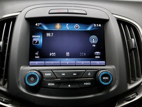 Used 2015 Buick LaCrosse Leather image 3