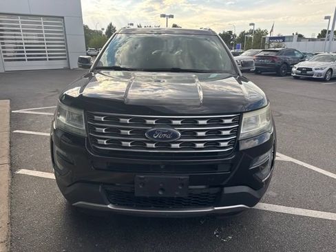 Used 2016 Ford Explorer Limited AWD/4WD image 2
