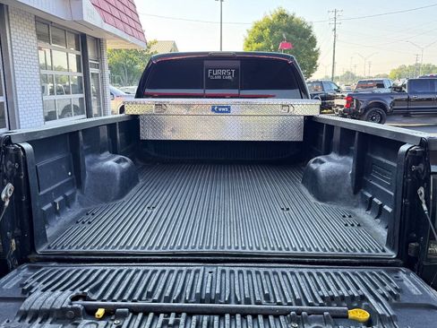 Used 2016 Ford F250 Platinum w/ Snow Plow Prep Package AWD/4WD image 10