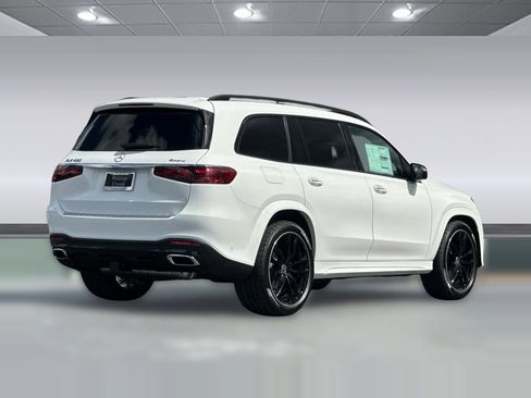 New 2026 Mercedes-Benz GLS 450 4MATIC image 9