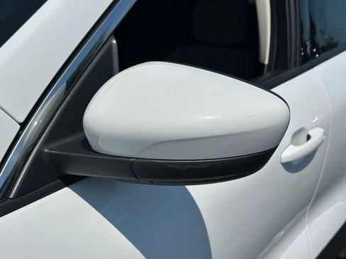 Used 2021 Ford Escape SE FWD image 11