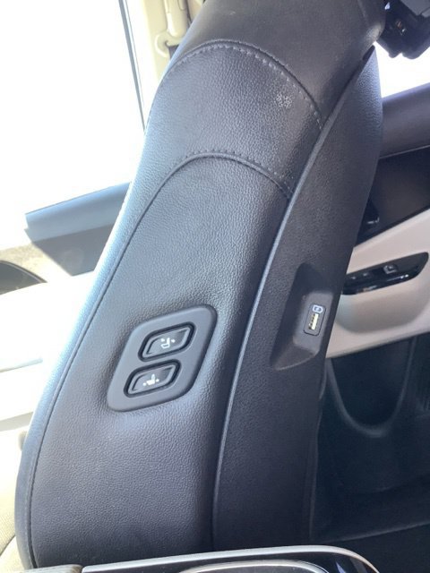 Used 2022 Kia Carnival SX Prestige FWD image 15