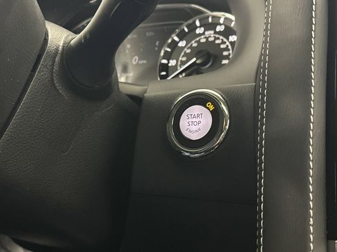 Used 2024 INFINITI QX80 Premium Select w/ Cargo Package image 35