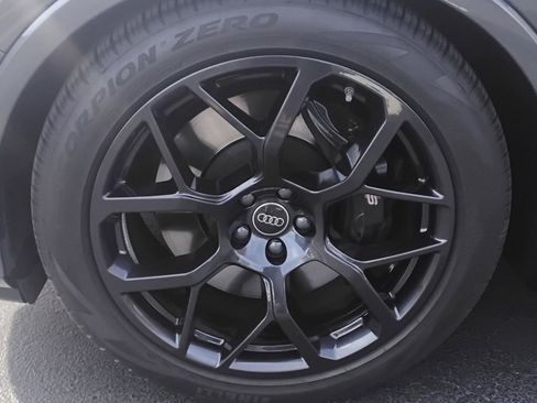 Certified 2025 Audi SQ7 Premium Plus w/ Executive Package image 11