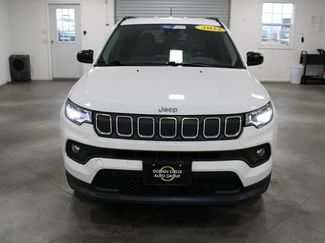 Used 2022 Jeep Compass Latitude video 3