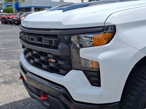Certified 2024 Chevrolet Silverado 1500 Custom Trail Boss image 7