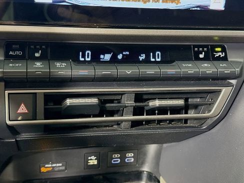 Certified 2025 Toyota Camry XSE FWD image 15