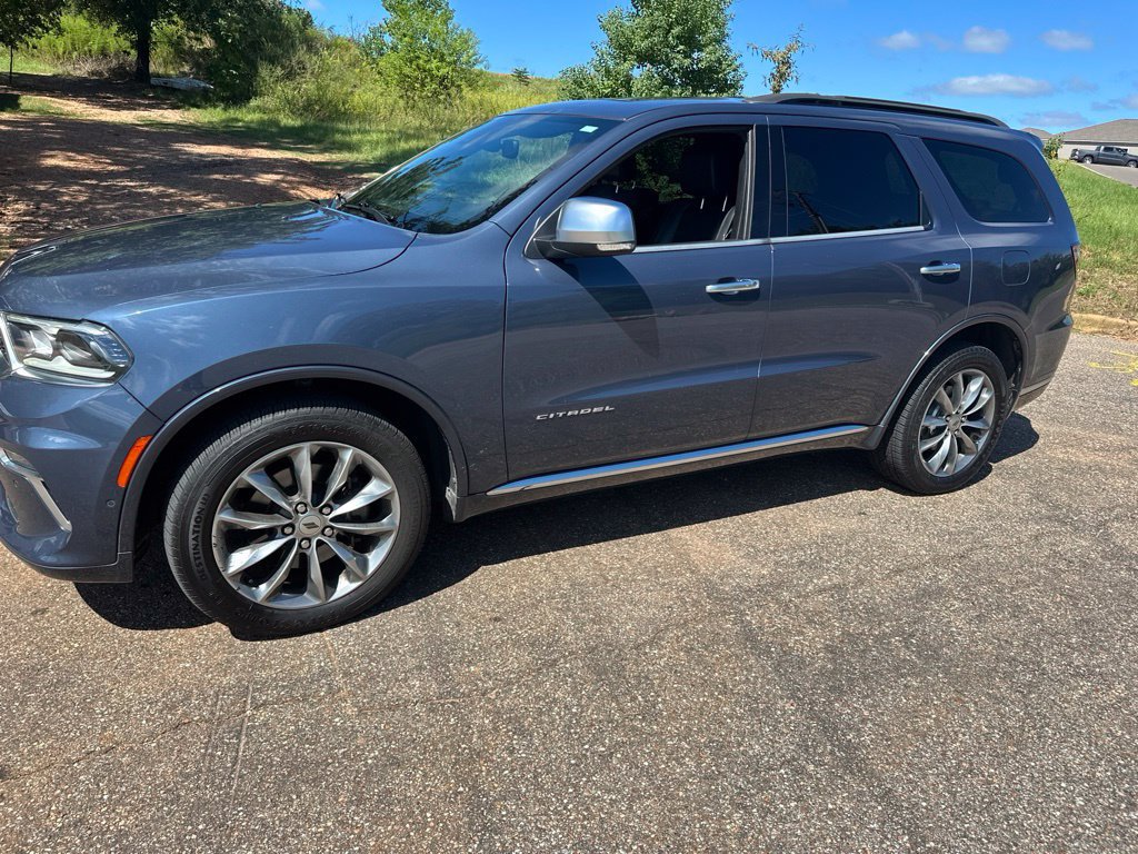 Used 2021 Dodge Durango Citadel w/ Premium Entertainment Group AWD/4WD image 6