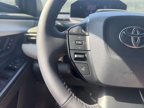 Used 2026 Toyota bZ FWD image 15