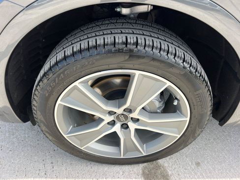 Used 2025 Audi Q5 2.0T Premium AWD/4WD image 11