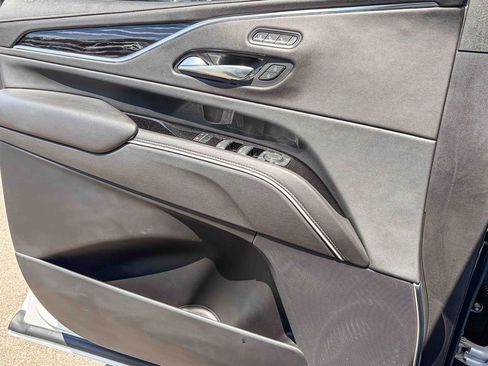 Certified 2022 Cadillac Escalade Sport AWD/4WD image 41