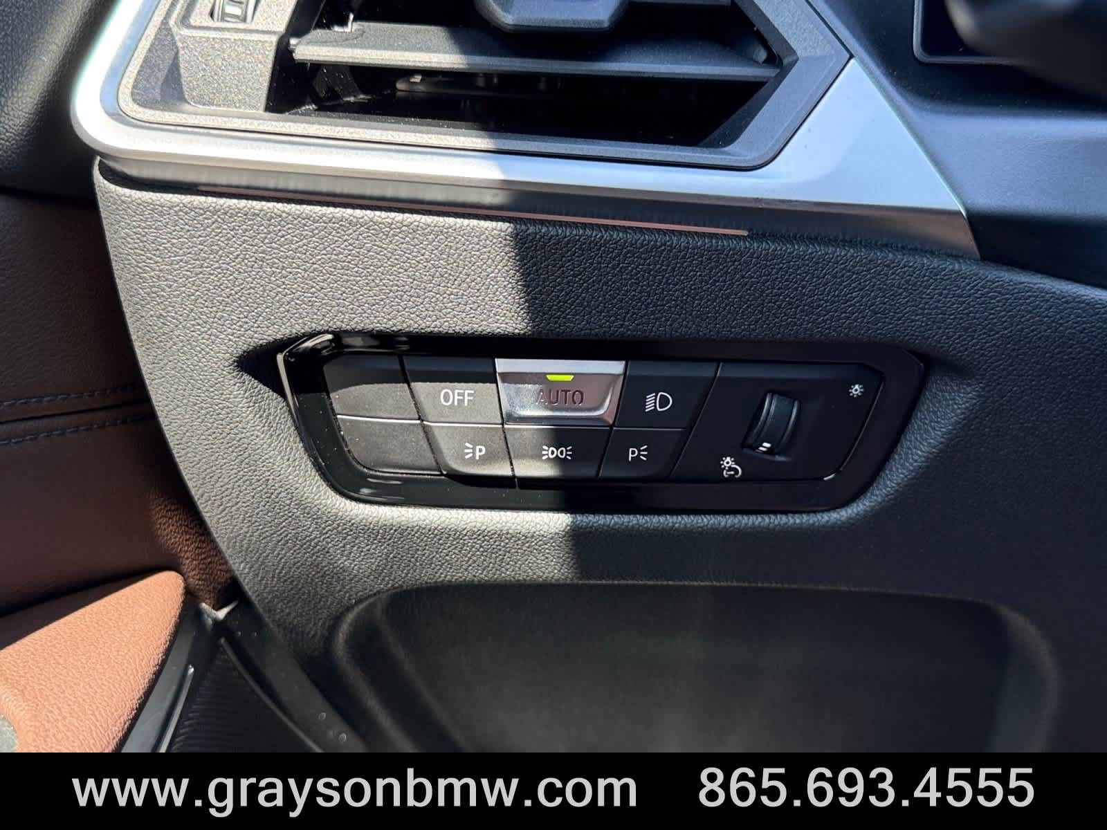 Used 2024 BMW M340i xDrive w/ Premium Package AWD/4WD image 32