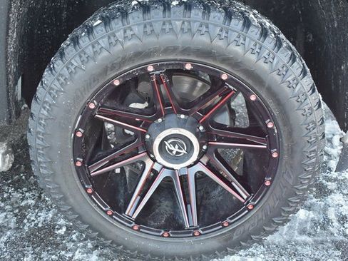 Used 2010 Chevrolet Silverado 1500 LTZ w/ Convenience Package image 37