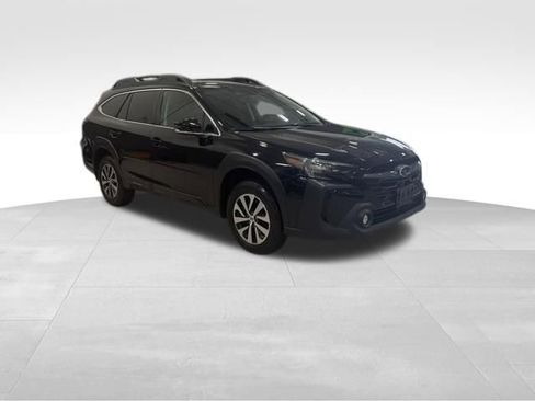 Used 2024 Subaru Outback Premium AWD/4WD image 29