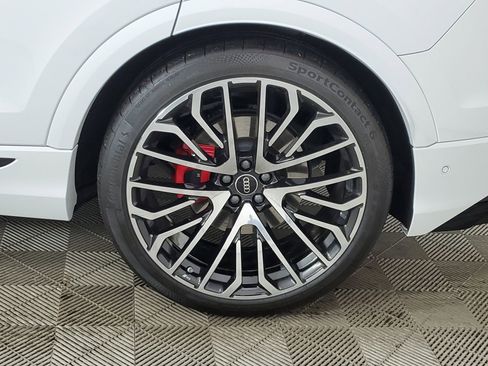 Certified 2024 Audi SQ8 Prestige image 18