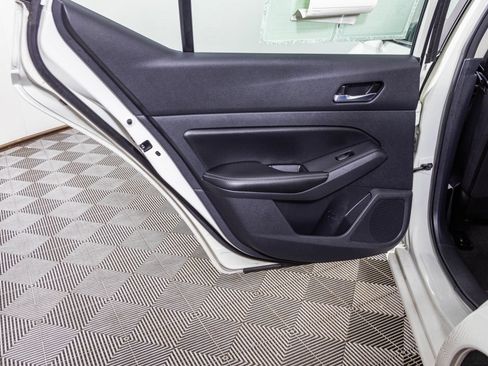 Used 2022 Nissan Altima 2.5 SV AWD/4WD image 37