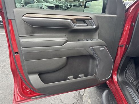 Certified 2022 Chevrolet Silverado 1500 LT Trail Boss w/ Convenience Package II image 22