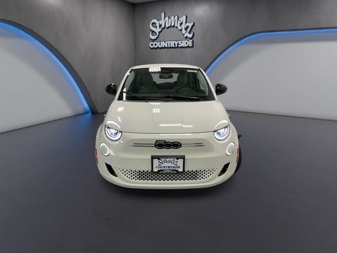 New 2026 FIAT 500 e w/ Comfort Group FWD image 7