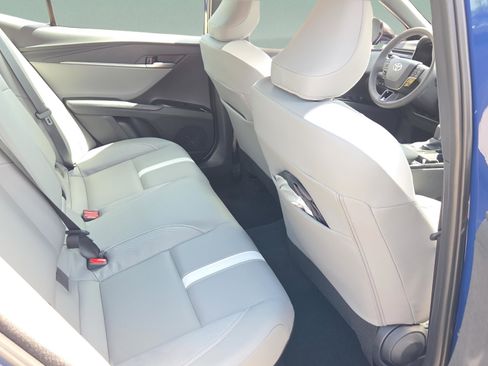 Certified 2026 Toyota Camry SE image 30