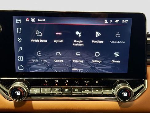 New 2026 GMC Canyon AT4 image 13