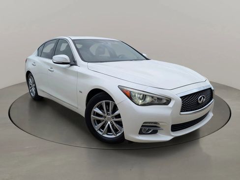 Used 2016 INFINITI Q50 3.0t Premium w/ Cargo Package RWD image 7