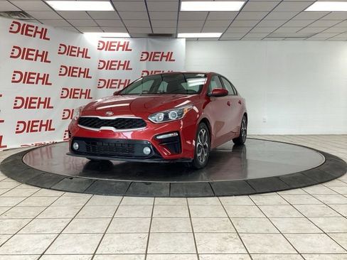 Used 2020 Kia Forte LXS FWD image 3