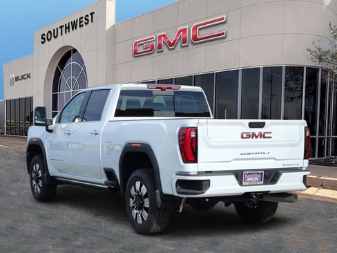 New 2026 GMC Sierra 2500 Denali w/ Denali Reserve Package image 4
