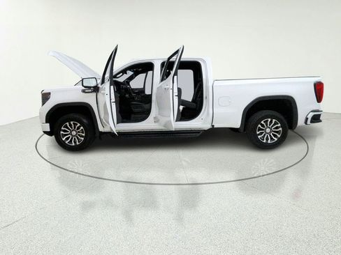 Used 2023 GMC Sierra 1500 AT4 AWD/4WD image 11