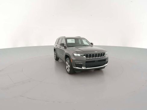 New 2025 Jeep Grand Cherokee L Limited image 17