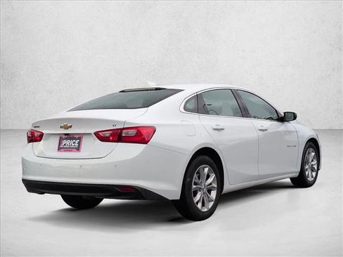 Used 2024 Chevrolet Malibu LT FWD image 5