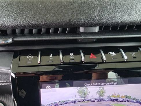 Used 2023 Jeep Grand Cherokee L Laredo AWD/4WD image 34
