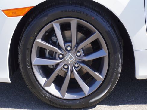 Used 2021 Honda Civic EX image 7