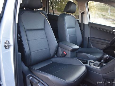 Used 2019 Volkswagen Tiguan SEL w/ 3rd Row Seat Package image 13