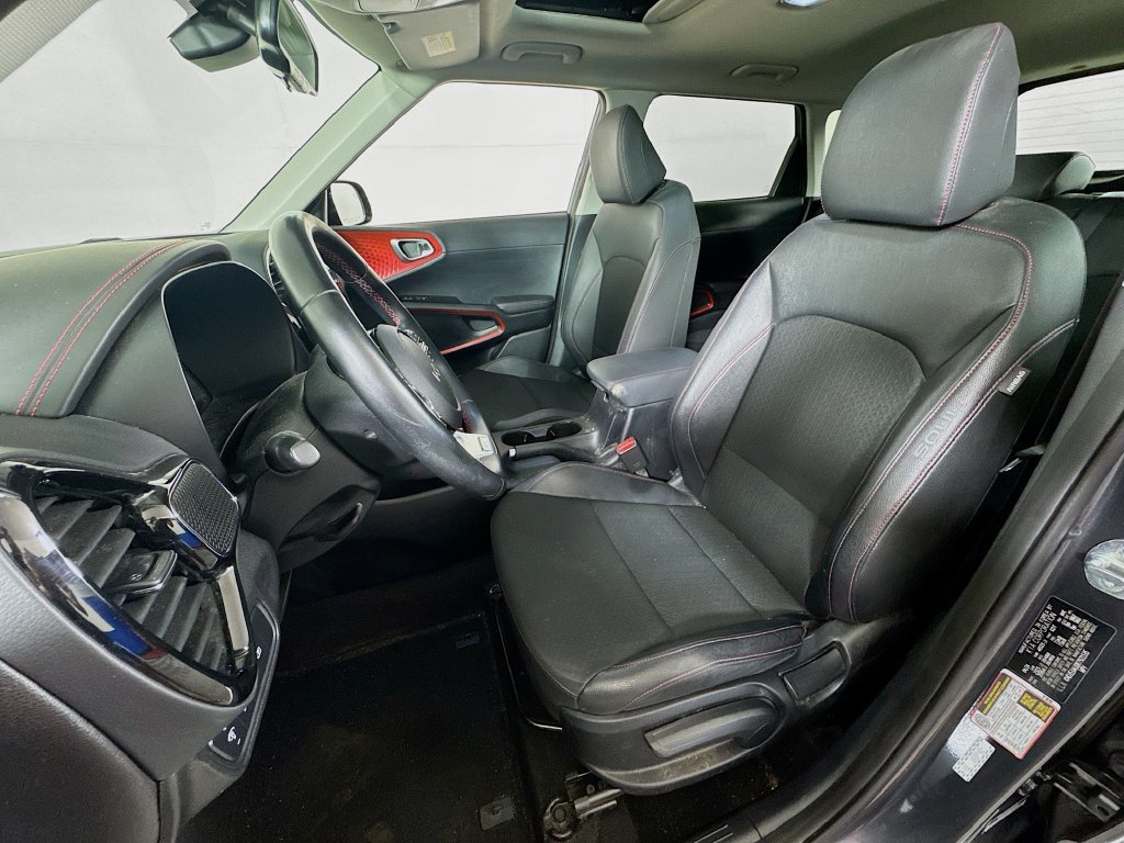 Used 2024 Kia Soul GT-Line FWD image 20