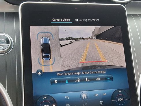 Certified 2025 Mercedes-Benz C 300 4MATIC Sedan image 18