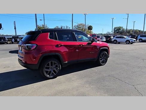 New 2026 Jeep Compass Limited w/ Sun, Sound & Navigation Group AWD/4WD image 34
