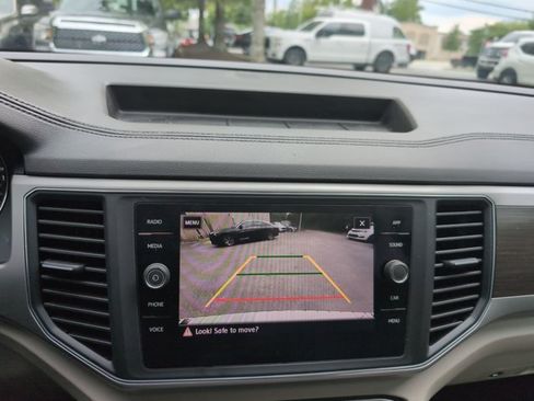 Used 2019 Volkswagen Atlas SE FWD image 13