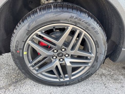 New 2026 Ford Explorer ST image 21