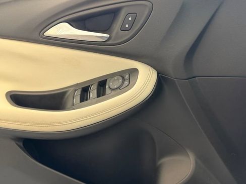 Used 2023 Buick Encore GX Preferred FWD image 27
