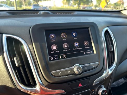 Used 2021 Chevrolet Equinox LT AWD/4WD image 14