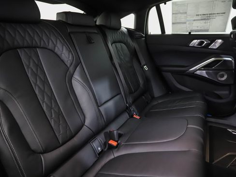 New 2026 BMW X6 M60i image 27