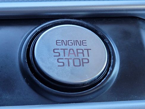 Used 2023 Kia K5 LXS image 19