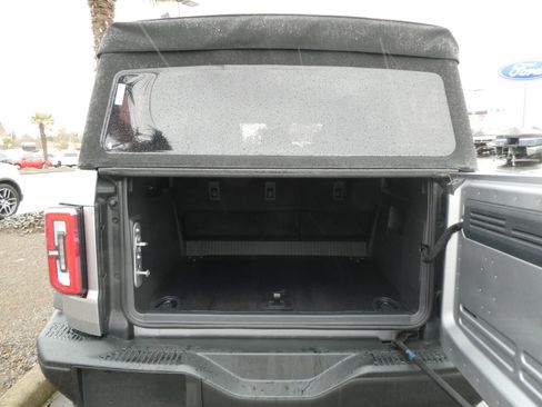 Certified 2022 Ford Bronco Badlands image 5