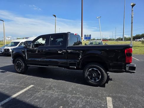 Used 2023 Ford F250 Lariat w/ Lariat Ultimate Package AWD/4WD image 7
