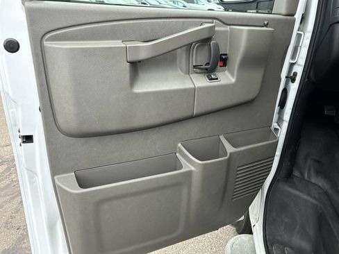 Used 2024 Chevrolet Express 2500 w/ Driver Convenience Package image 19